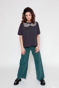 T-SHIRT COLLAR